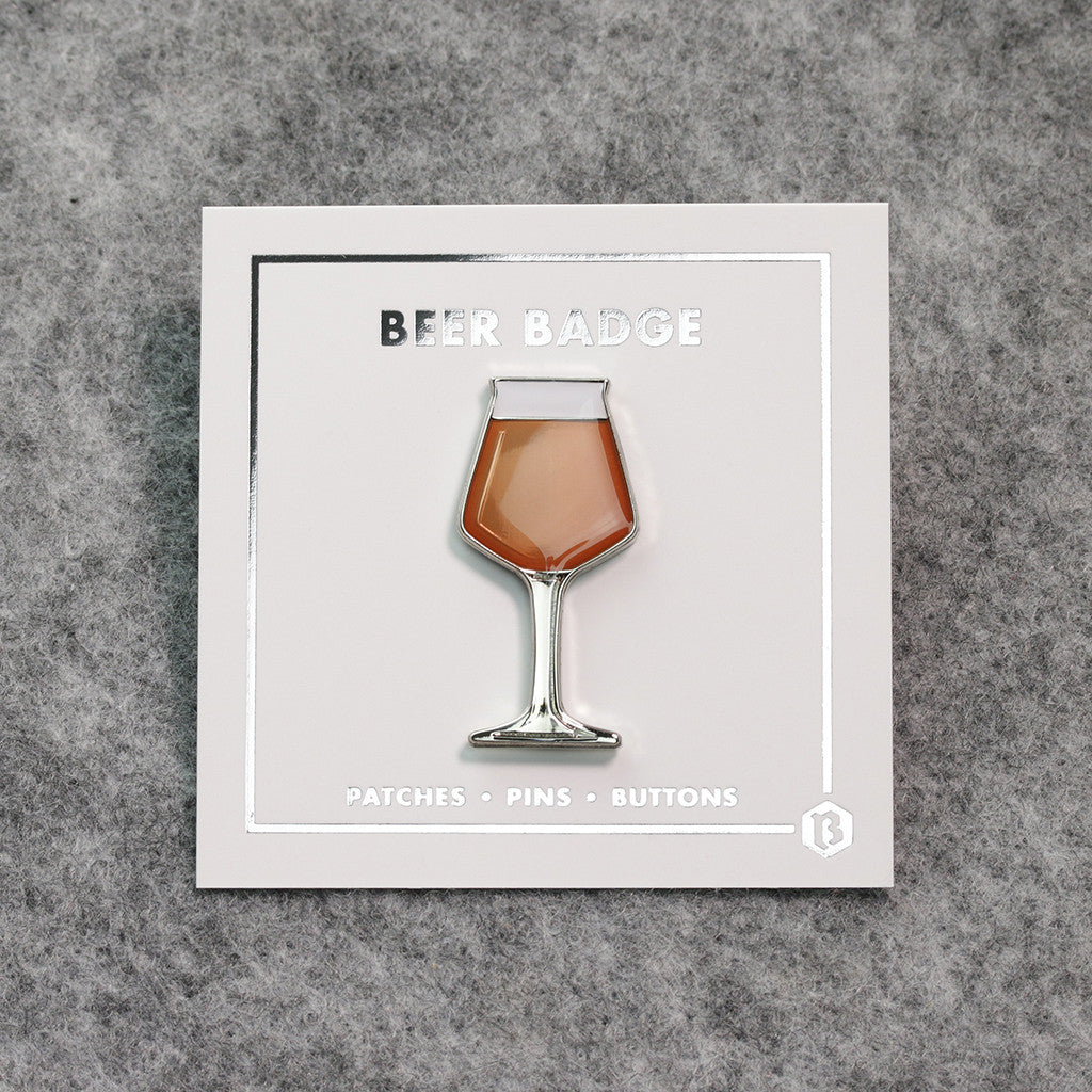Beer enamel pin teku glass. This beer badge lapel has amber color enamel with 3D details